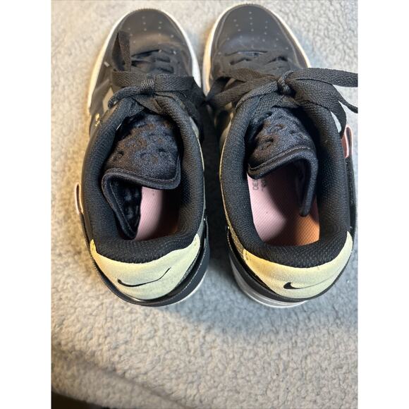 Nike Air Force 1 Low Sneakers Mens Size 7.5 AF1 Black Pink C10054-001